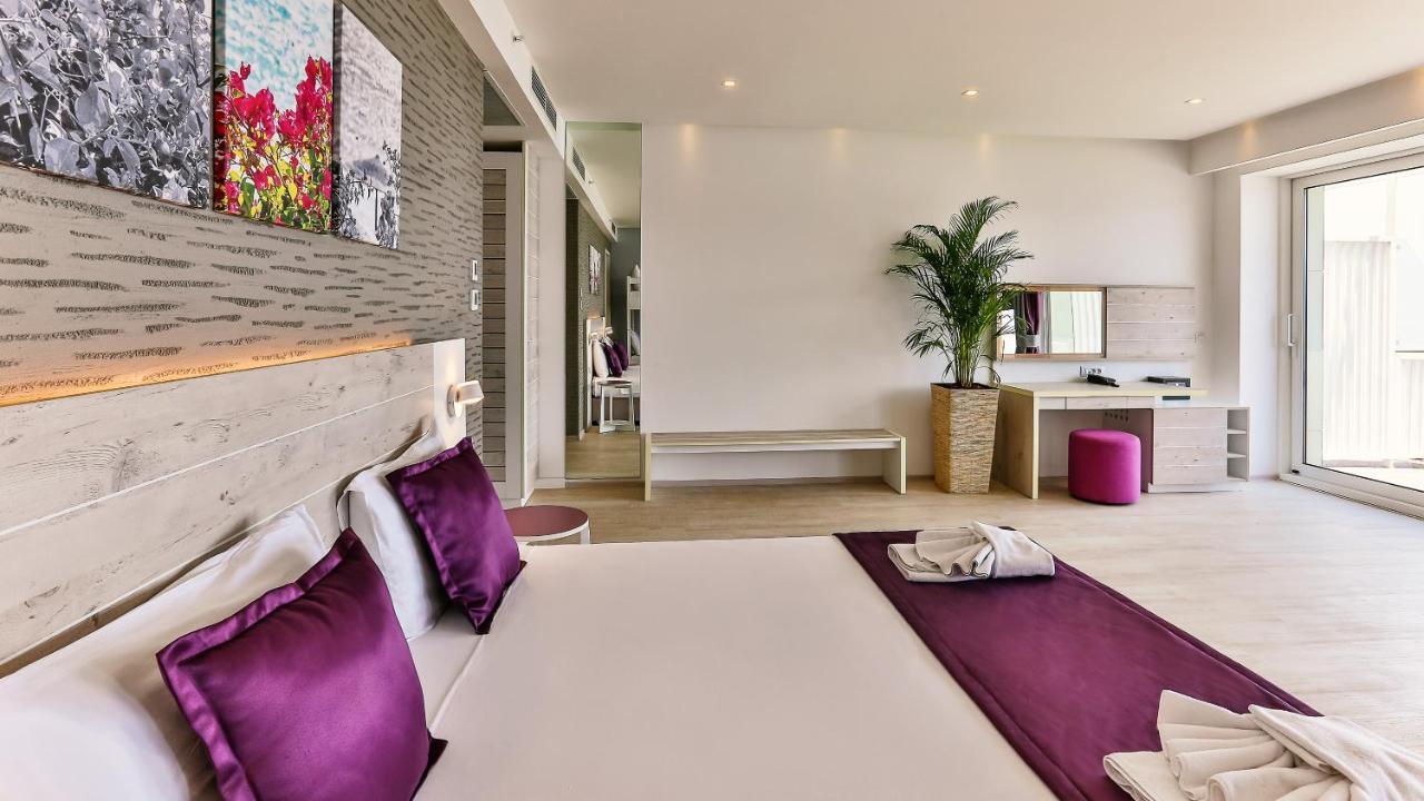 Carine Hotel Park Bijela Bagian luar foto